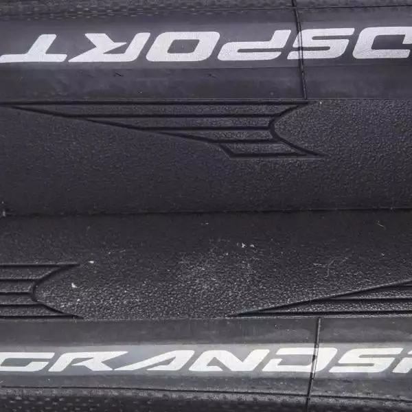 Pneu CONTINENTAL GRAND SPORT RACE 700x28c TubeType Souple 6 Pneu CONTINENTAL GRAND SPORT RACE 700x28c TubeType Souple – Image 4