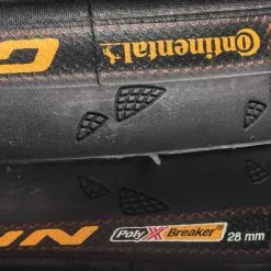 Pneu CONTINENTAL GATORSKIN 700x28c TubeType Souple -Roues et Pneus Soldes Magasin 600x600 142066 15112709794927 1