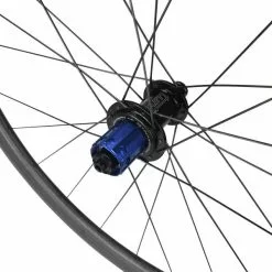 Paire De Roues TUNE SB45 CARBON à Pneus - Édition Limitée Carbon à Pneus -Roues et Pneus Soldes Magasin 600x600 172323 15716470086712 1