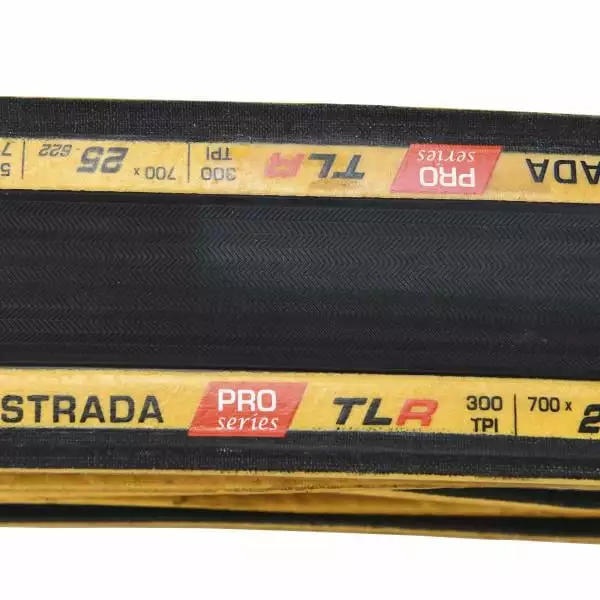 Pneu CHALLENGE OPEN STRADA 700x25c Tubeless Ready Souple 6 Pneu CHALLENGE OPEN STRADA 700x25c Tubeless Ready Souple – Image 4